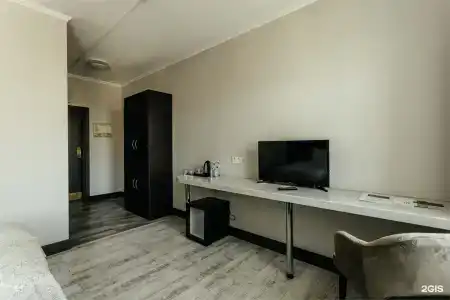 Customs House & SPA - 84