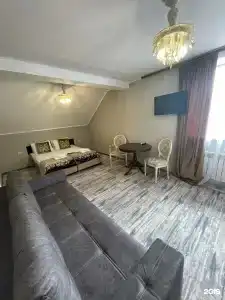 Султан на Кабардинской - 124