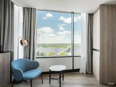 Radisson - 87