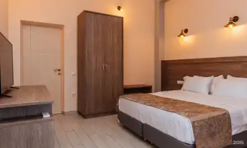 L-hotel - 70