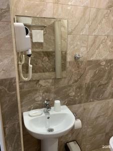 Golden plaza - 102