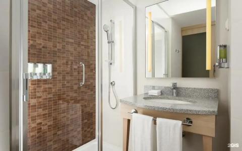 Hampton By Hilton - 49