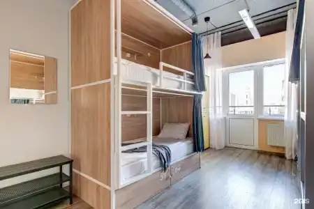 Roomy Hostel - 106