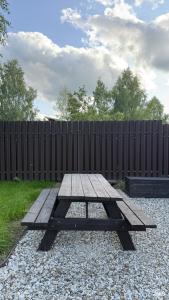 LuckyHomeRent Прилесная 1 - 107