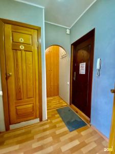 Бульвар Энтузиастов 2Б - 18