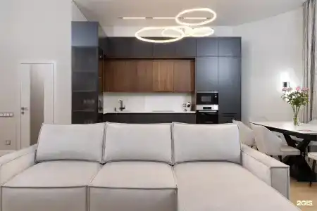 8Avenue - 233