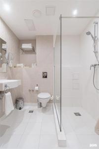 Harbor Club - 130
