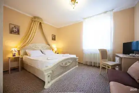 Гренч - 33
