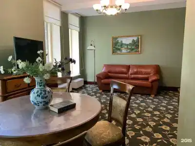 Барский флигель - 102