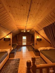 Wood palace - 80