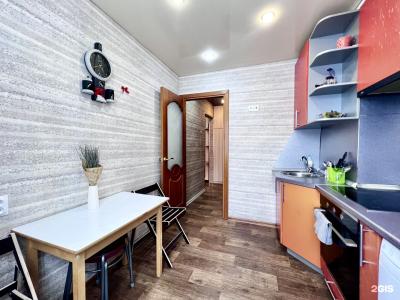 Маклакова, 52 - 17