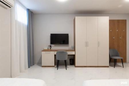 8Avenue - 143