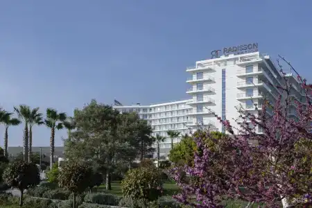 Radisson Collection Paradise Resort and Spa - 9