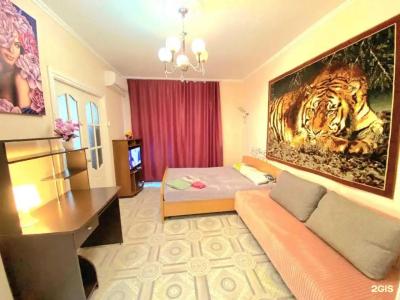 на пер. Пилотов 12 - 3