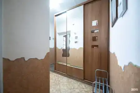 Пять Звёзд на Ленина 68 - 63