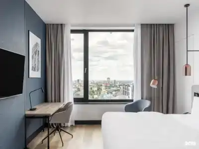 Radisson - 45