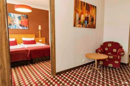 Октябрьская - 152