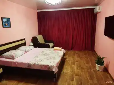 на бульваре Олимпийский - 2