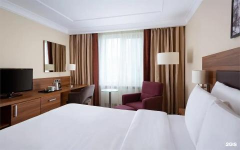 Radisson - 67
