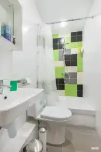 NICE HOSTEL - 86