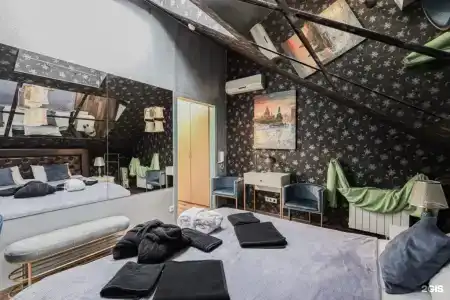 Невский проспект - 131