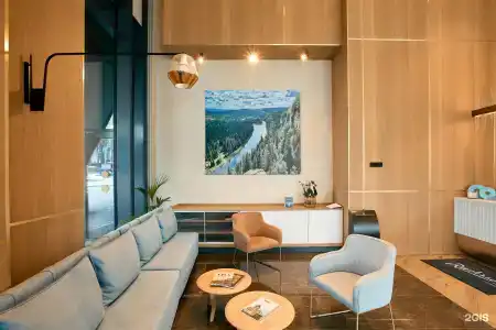 Radisson - 9