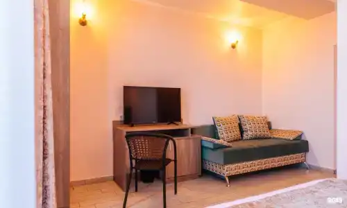 L-hotel - 101