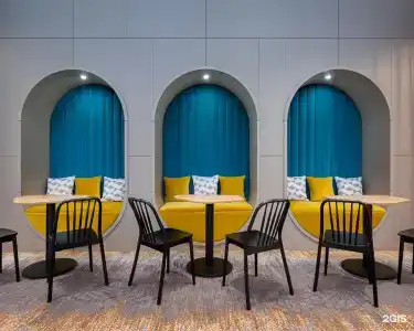 Hampton By Hilton - 29