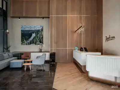 Radisson - 16