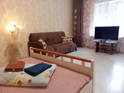 на набережной Степана Разина 15 - 34