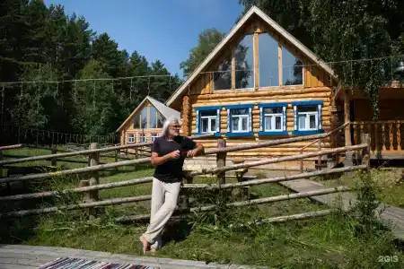 Деревня Хвоя - 12