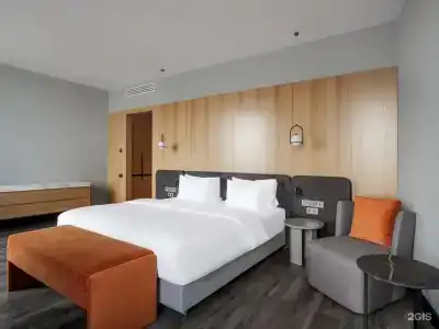 Radisson - 38