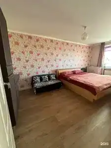 Столица в центре города на улице Николая Рождественского - 6
