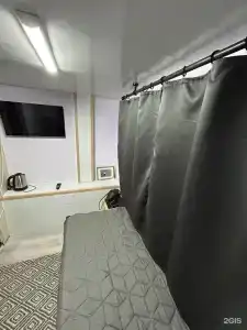 Lv.Hostel - 37
