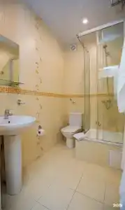 София - 102