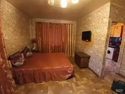 на пл. Свободы - 5