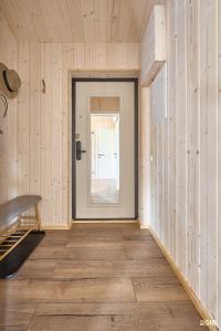 LuckyHomeRent Прилесная 1 - 127