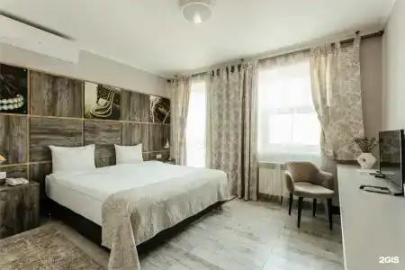 Customs House & SPA - 44