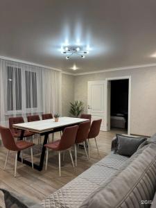West House - 24