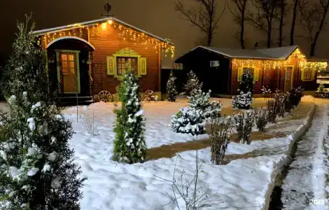 Дивный дворик - 70