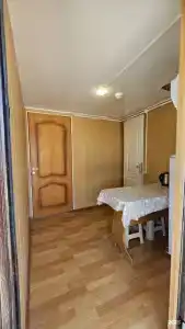 Азовский - 61