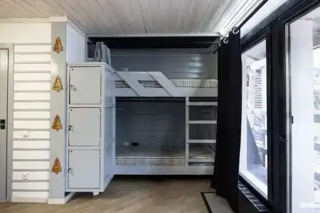 Блэк Поинт - 214