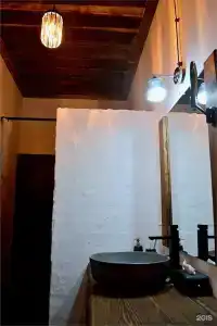Суворова 26 - 212