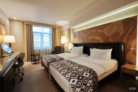 Crown Hotel St. Petersburg - 149