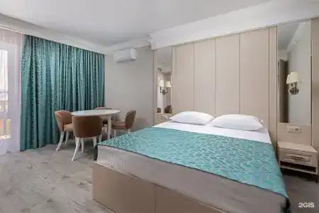 M House - 110