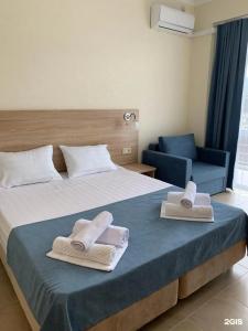 Golden plaza - 87