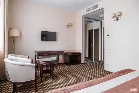Green Hall - 119