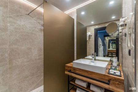 Kravt Nevsky Hotel & Spa - 172