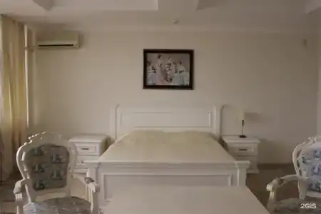 Апарт-She - 240