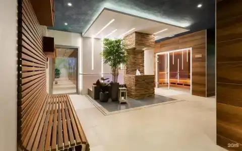 Hampton By Hilton - 10